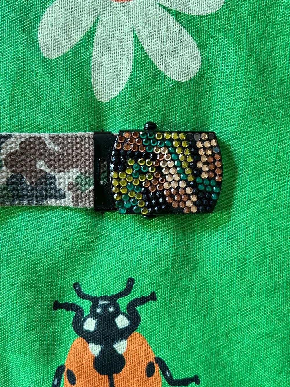 Betseyville Y2K Camo Belt - Picture 5 of 5